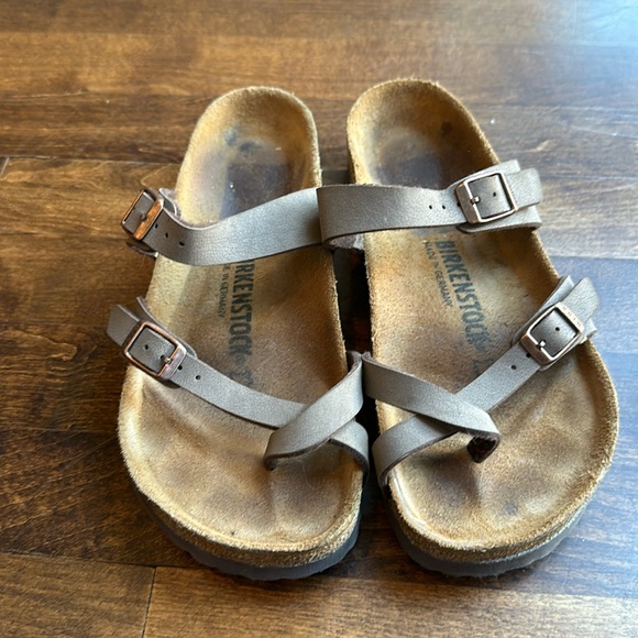 Birkenstock Mayari Sandals Sz 38- barely used - Picture 2 of 5